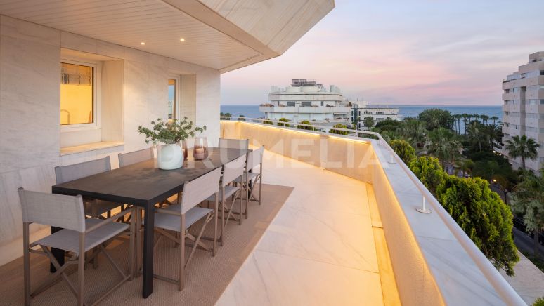 Wunderschönes High-End-Duplex-Penthouse mit weitreichendem Meerblick, Marbella Golden Mile