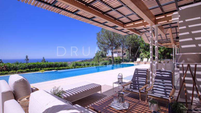 For sale new luxury house with magnificent panoramic views in La Zagaleta, Benahavis