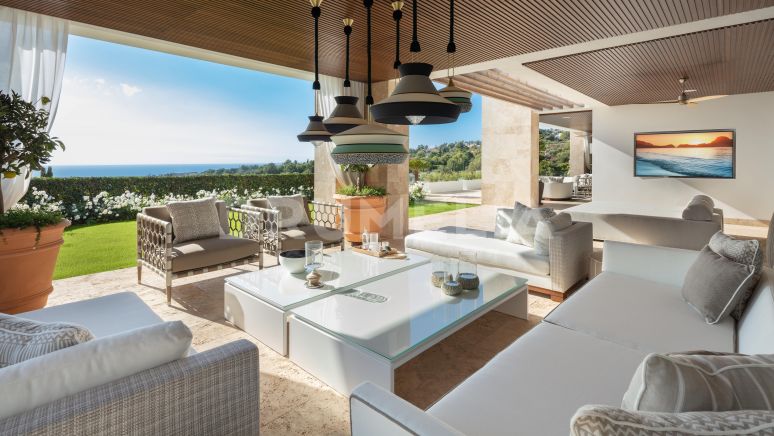 Gran villa de lujo a estrenar con vistas panorámicas, Cascada de Camoján, Milla de Oro de Marbella