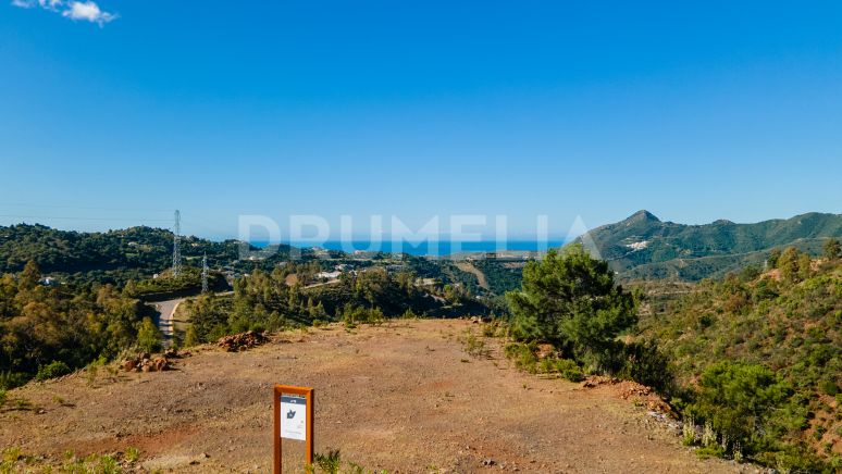 Large Plot with Sea and Golf Views in Exclusive Zagaleta, Benahavis
