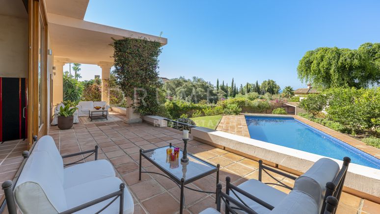 Villa Familiale de Luxe avec Vue sur Mer à El Rosario, Marbella