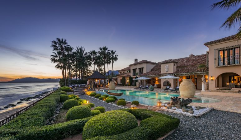 Frontline beach properties in Marbella
