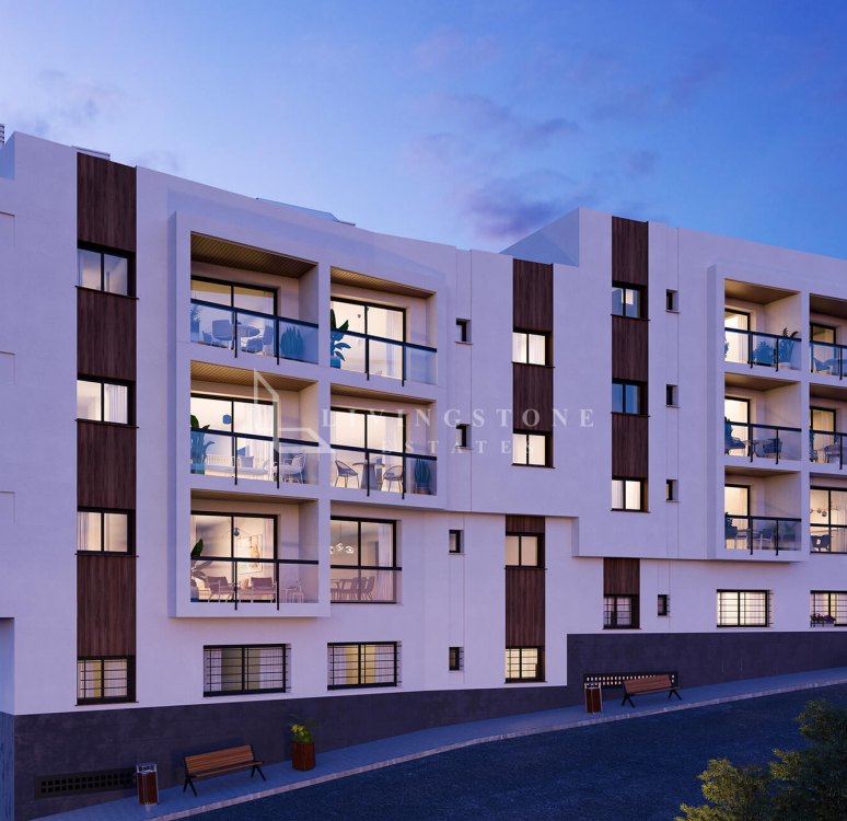 Modern and stylish apartments seocnd-line to the beach in Estepona