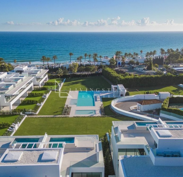 Luxury brand new villa in the most prestigious location in Marbella!