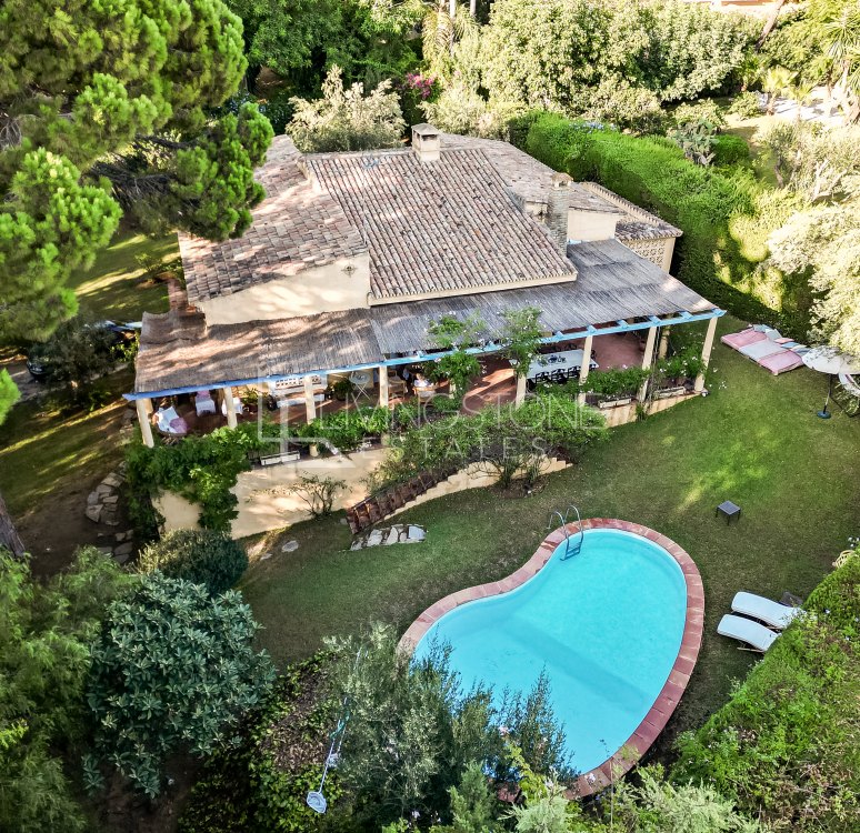 Andalusian style Villa with Moroccan-inspired interiors in La Carolina, Marbella Golden Mile