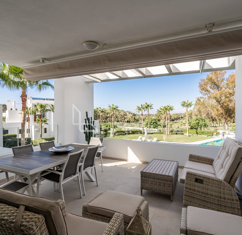 Luxury 2 Bedroom Apartment close to the Golf in Atalaya