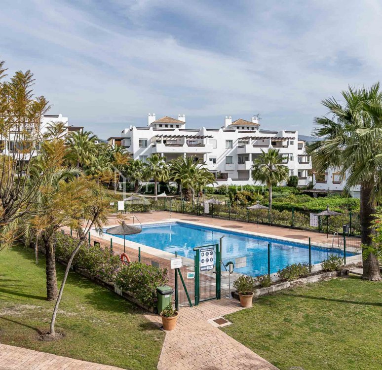 Apartment for sale in Selwo Hills, Estepona East