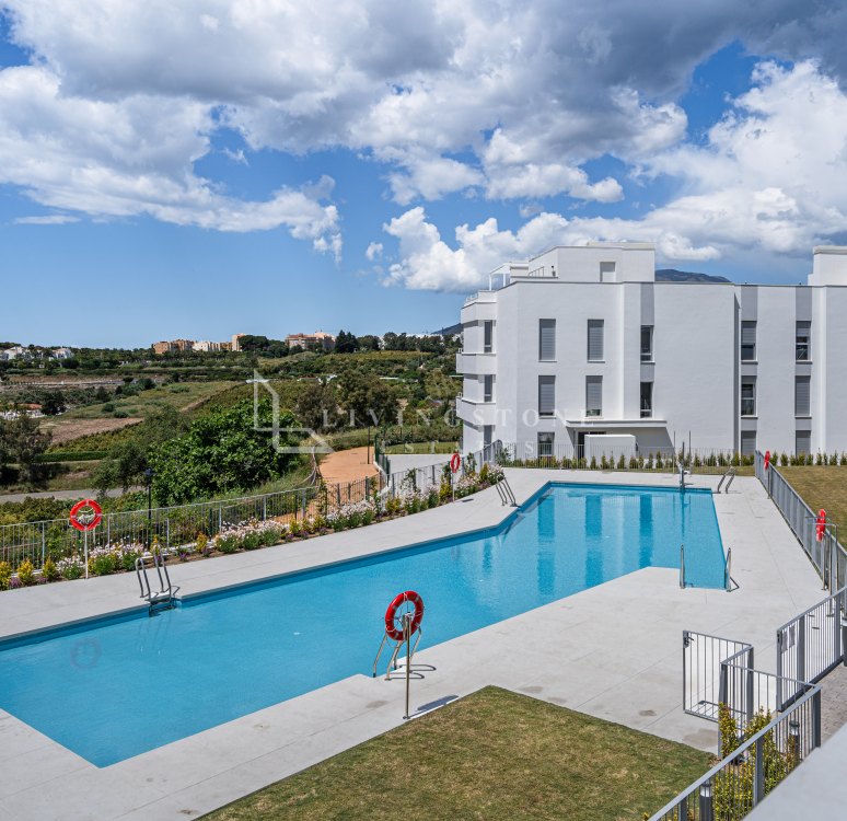 Ático Moderno en Oceana Gardens – Vida Costera de Lujo en Cancelada, Estepona