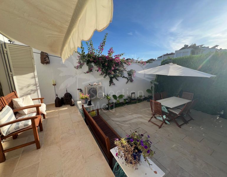 Exquisito Chalet Adosado en la Milla de Oro de Marbella