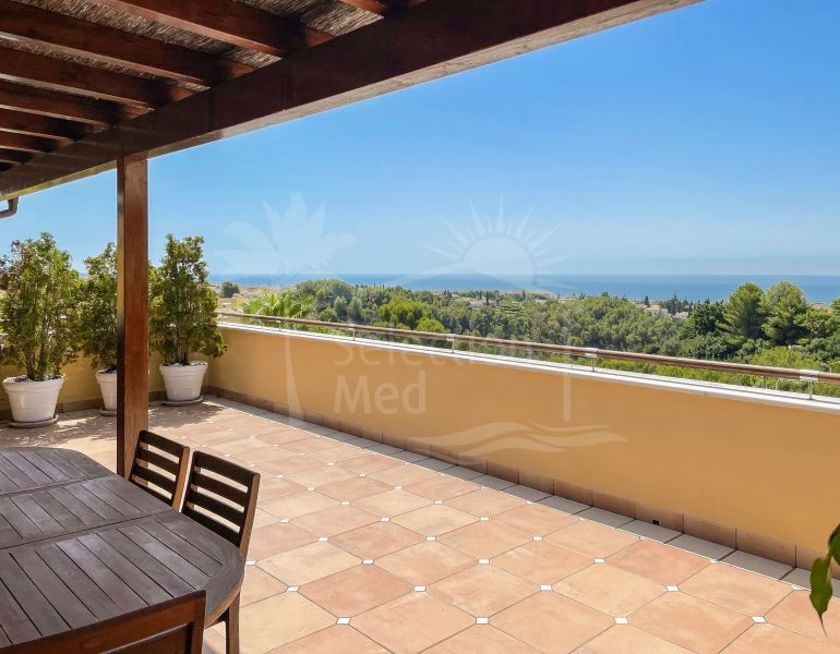 Elegant Penthouse in Condado de Sierra Blanca, Marbella Golden Mile