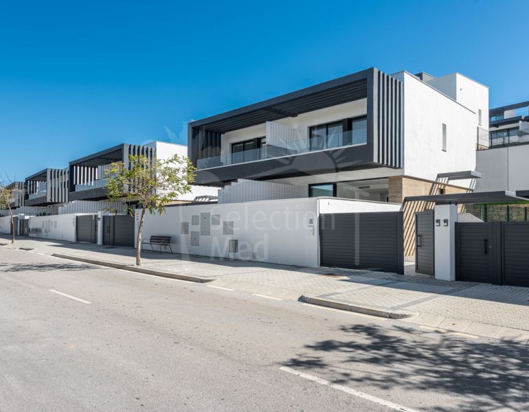 Maison moderne de 3 chambres dans le quartier paisible d’Atalaya