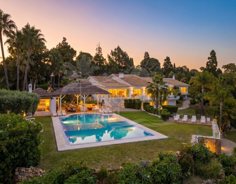 Exclusive Listing Elegant Mediterranean Villa in Prestigious Hacienda Las Chapas, Marbella with Tourist License already in Place.