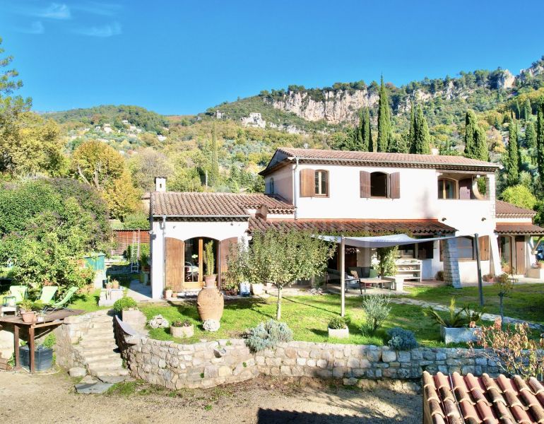 Houses for sale in Grasse