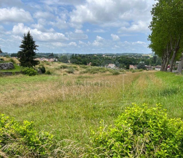 BUILDING LAND 1850 M2 ORTHEZ