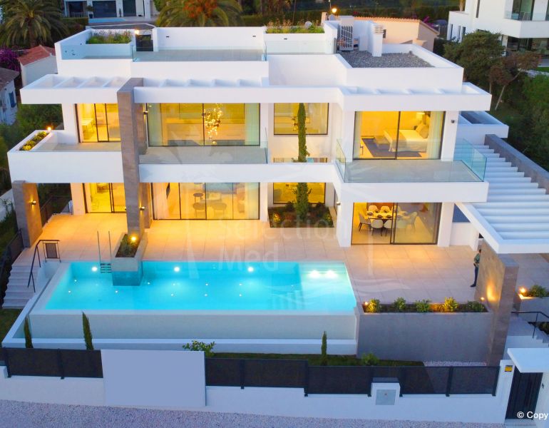 New Build! 4-bedroom Villa in Marbesa, Marbella