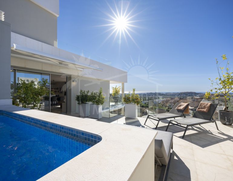 Penthouse Duplex de 3 chambres à La Morelia de Marbella, Nueva Andalucia