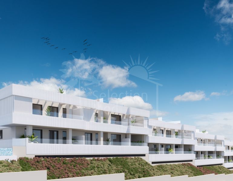 Modern 2-Bedroom Apartment in a Gated Community, Benalmádena