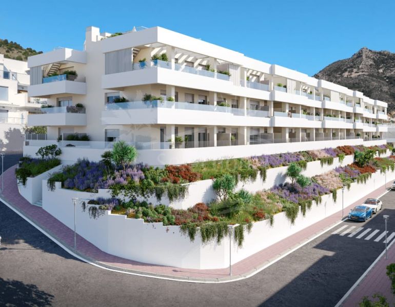 Modern 3-Bedroom Penthouse in Exclusive Gated Community, Benalmádena