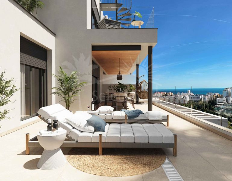 En venta: Brand New Luxury 2 Bedroom Top Floor Apartment en Estepona Town.