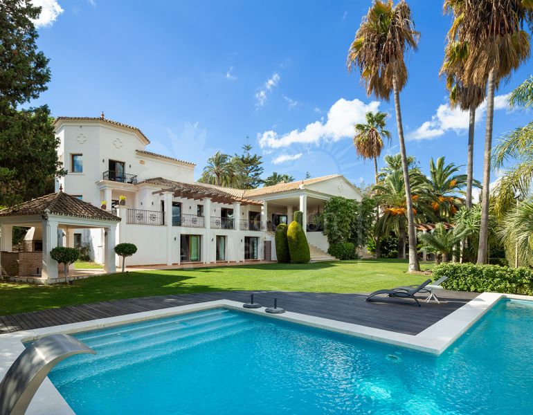 Impresionante Villa de 6 dormitorios en Nueva Andalucía, Marbella