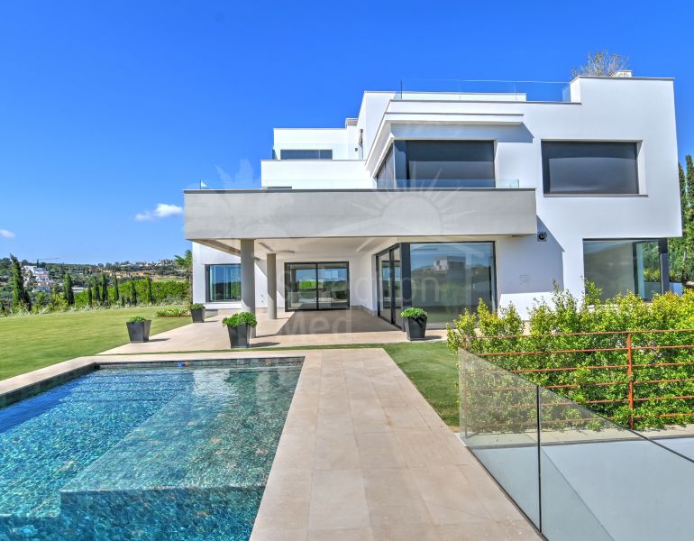 Villa en venta en Zona G, Sotogrande Alto