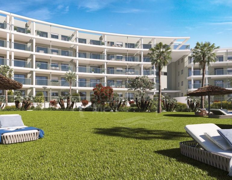 Off Plan 2 Bedroom Apartment, Walking Distance to the Beach in Manilva.