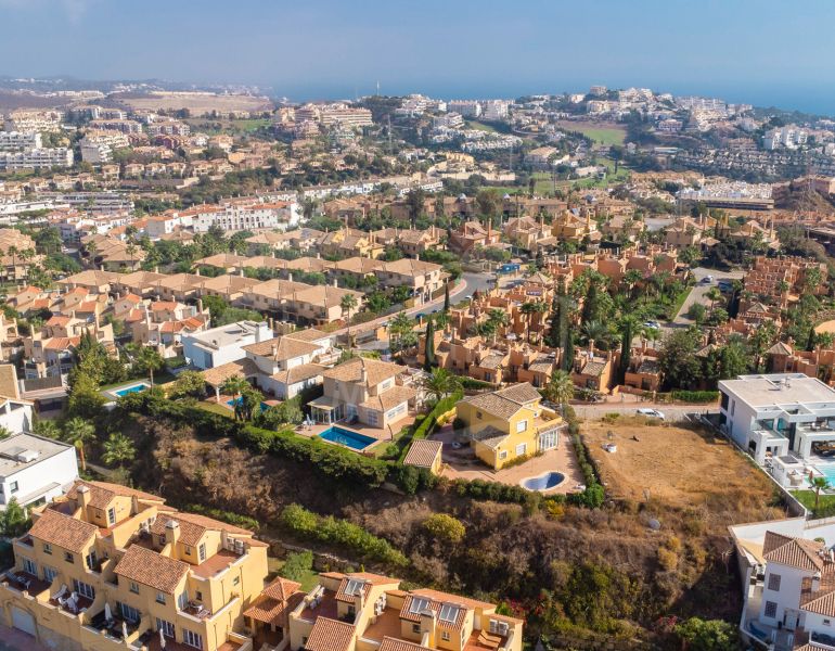 Villa with Sea Views And Private Pool, Riviera del Sol, Mijas Costa