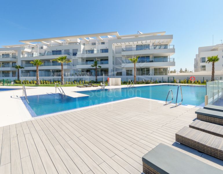 Luxury 4 Bedroom Apartment in El Chaparral, Mijas Costa