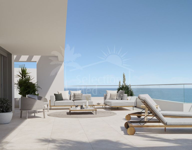 Brand New Luxury 3 Bedroom Penthouse Apartment with Panoramic Views Close to Estepona.