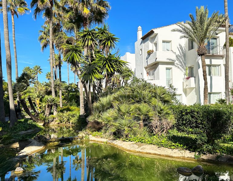 2 Bedroom Apartment in Costalita, Estepona East