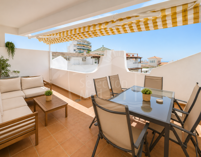 Duplex Penthouse with Terrace and Tourist License in La Carihuela, Torremolinos
