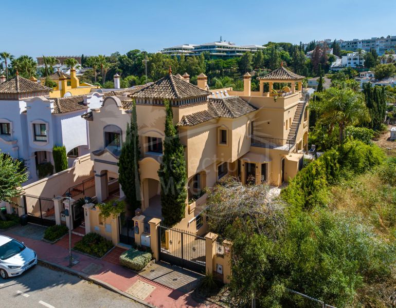 Semi detached villa situated in Vasari resort