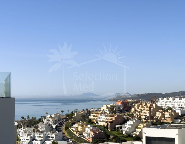 Apartamento de 2 dormitorios en Casares Playa, Casares, Málaga