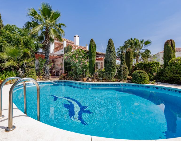 Exclusive Detached 4-Bedroom Villa with Private Pool