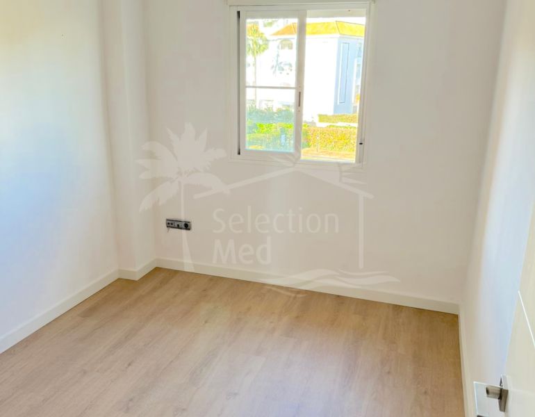 Ático dúplex de 4 dormitorios en Torremolinos con terraza de 60 m² y comunidad de seis viviendas