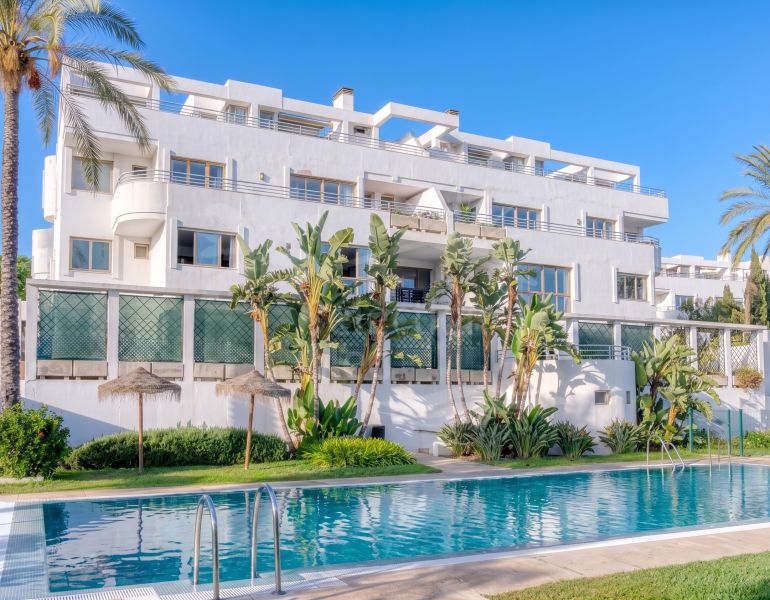 Precioso ático dúplex orientado al oeste en la exclusiva y pacífica comunidad Vitania Resort, La Cala de Mijas