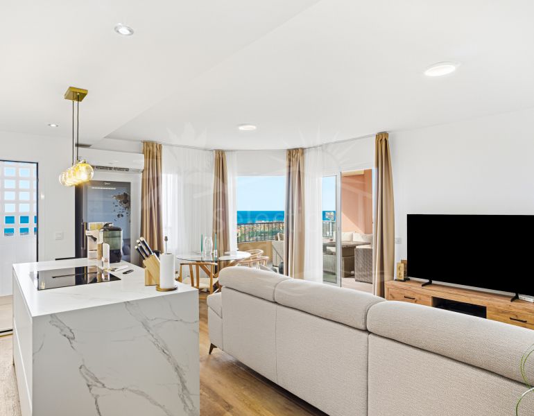 Impeccable, south-facing two-bedroom apartment, located in the gated community of Terrazas del Sol, Mijas Costa