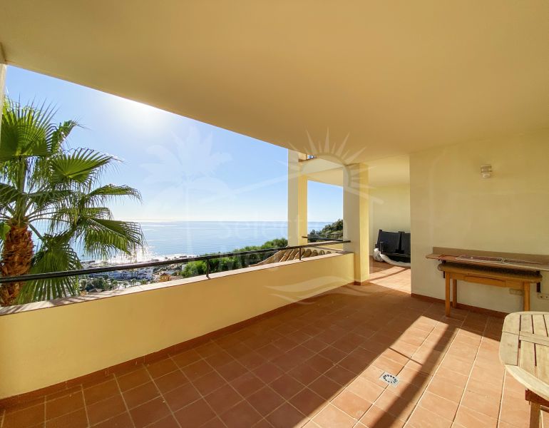 APARTAMENTO PRIMERA PLANTA CON VISTAS PANORAMICAS EN MANILVA! Gran Oportunidad en la COSTA DEL SOL!