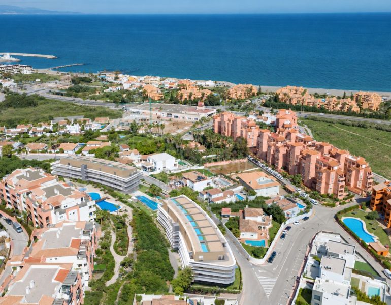 Apartamento Planta Baja a Estrenar con piscina privada, Amplia Terraza y Jardín en Los Hidalgos, Manilva