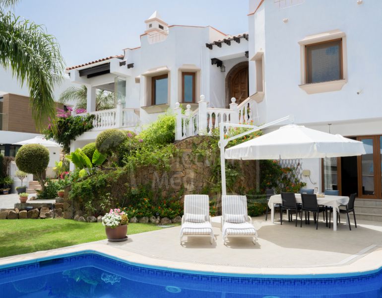 Exquisite 4 bedroom Villa in Valle Romano