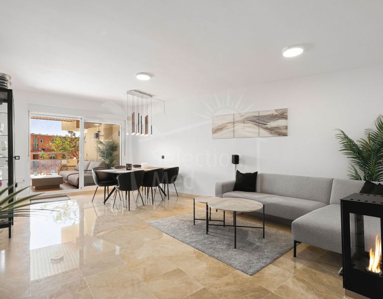 Welcome to this apartment in Torreblanca - situated just 200 meters from the beach!