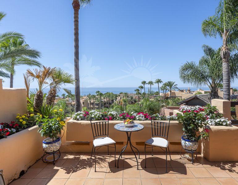 Mansion Club - Penthouse with spectacular sea views !!