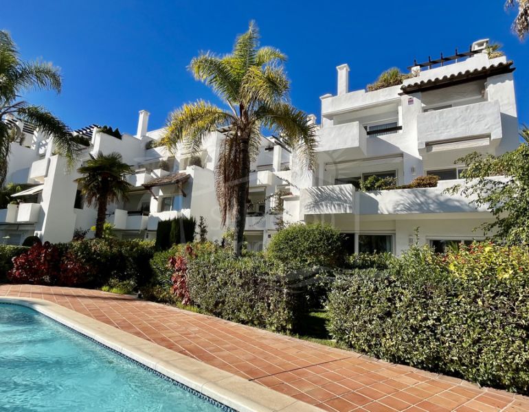 Apartments for sale in Alhambra del Mar, Marbella Golden Mile