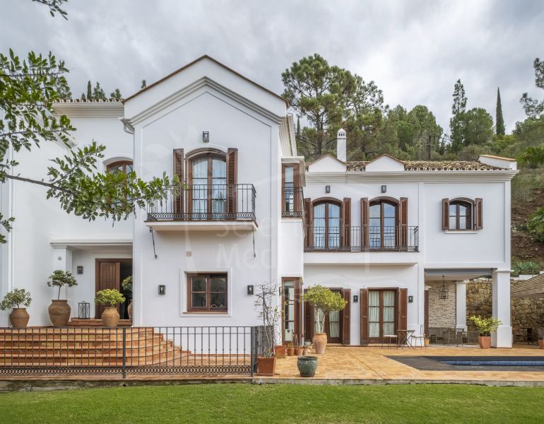 Villa de lujo intemporal en El Madroñal