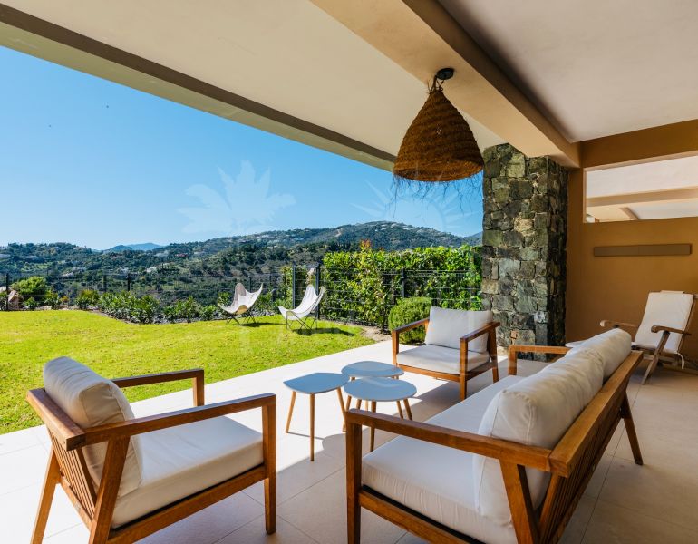 Apartamento Planta Baja en venta en Real de La Quinta, Benahavis