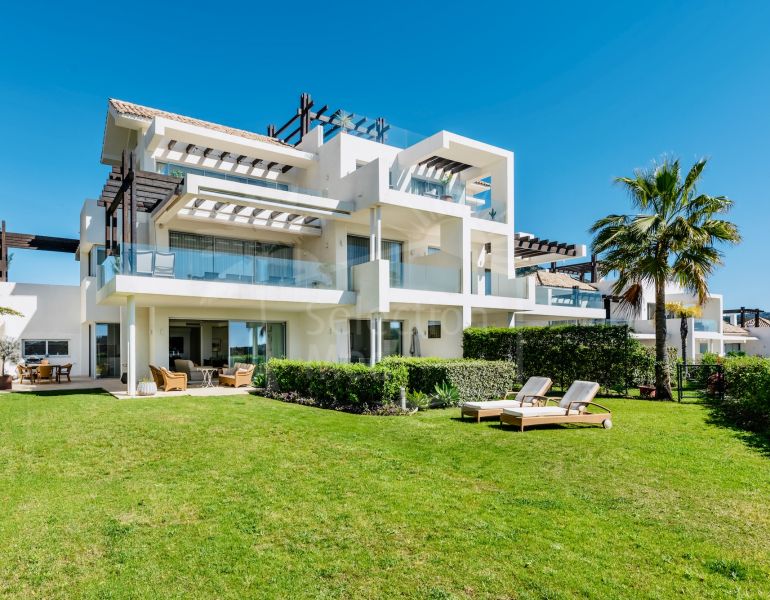 Excepcional Dúplex de 3 Dormitorios con Jardín Privado y Vistas Panorámicas