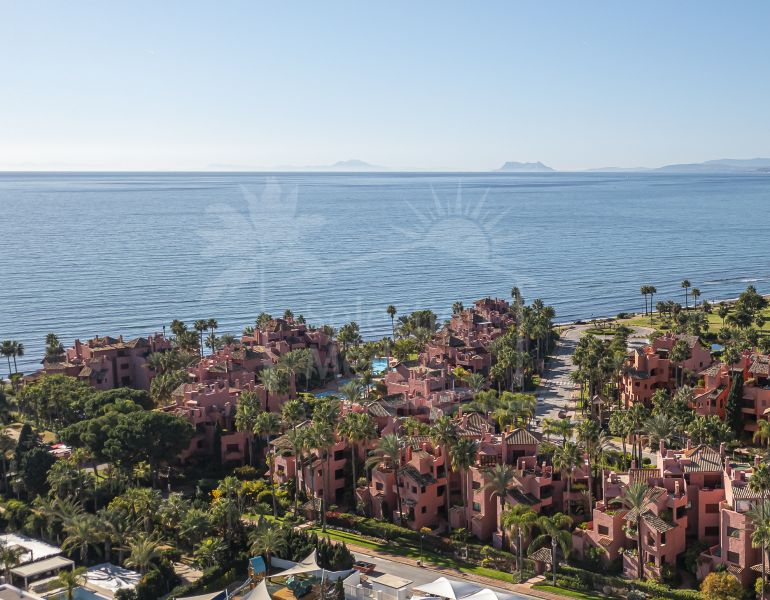 Apartamento Planta Baja en venta en Menara Beach, Estepona Este