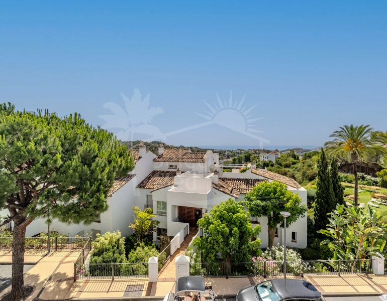 Apartment for sale in La Quinta, Benahavis