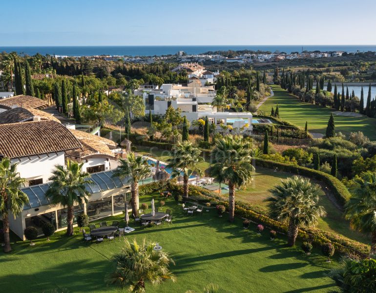 Luxury Villa in Los Flamingos, Benahavis – Exclusive 8-Bedroom Residence with Sea Views