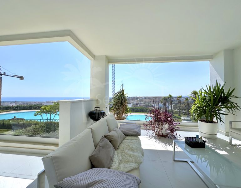 Sea view Apartment in Mirador de Estepona Hills